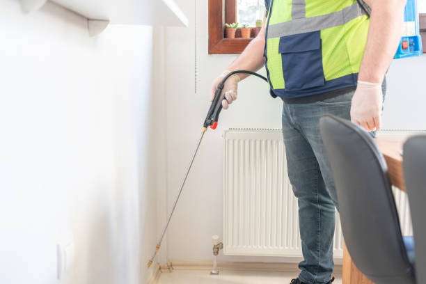 Best Exterminator Services  in Falmouth Foreside, ME